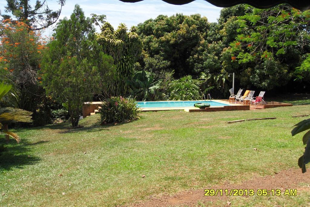 Hostel Y Posada Colibri Puerto Iguazu Luaran gambar
